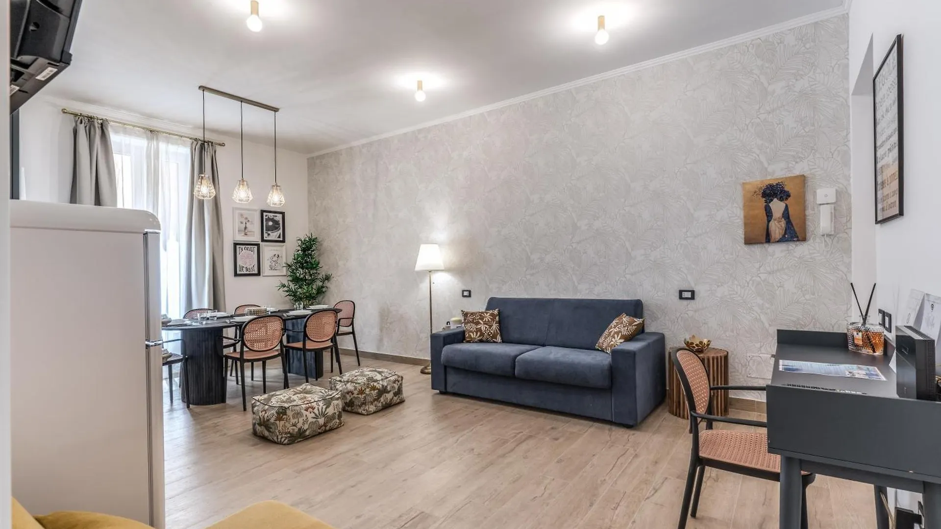 Napolehome Luxury Apartment Rome Italy